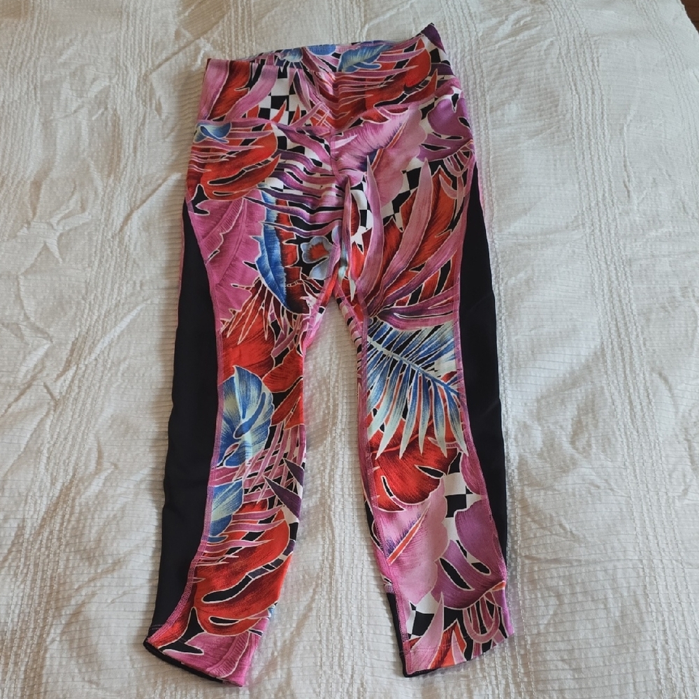 Nike Dri-Fit Colorful Plant Leggings Size Medium